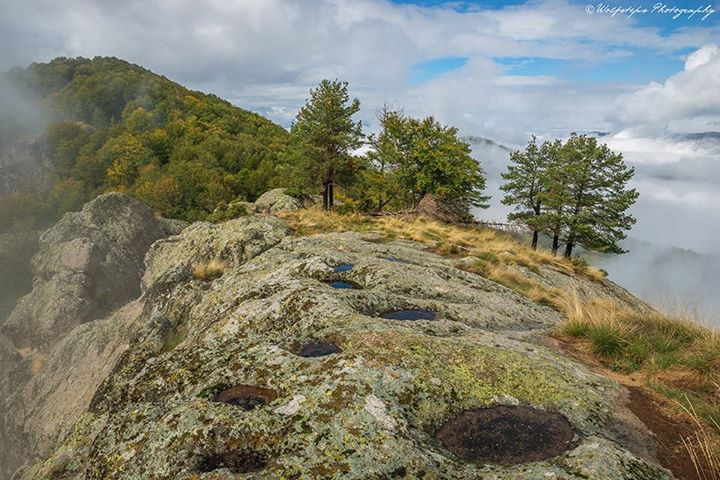 Караджов камък, Родопа планина